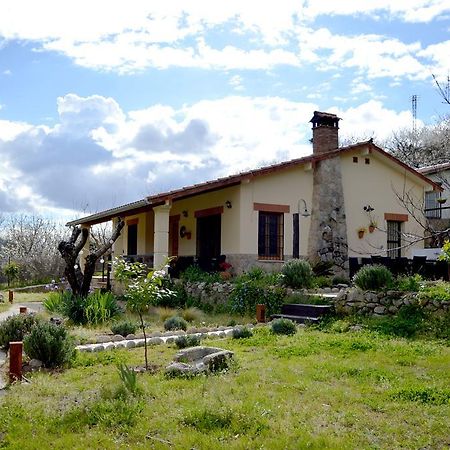 Villa Casa Valeriana Navaconcejo Exterior foto